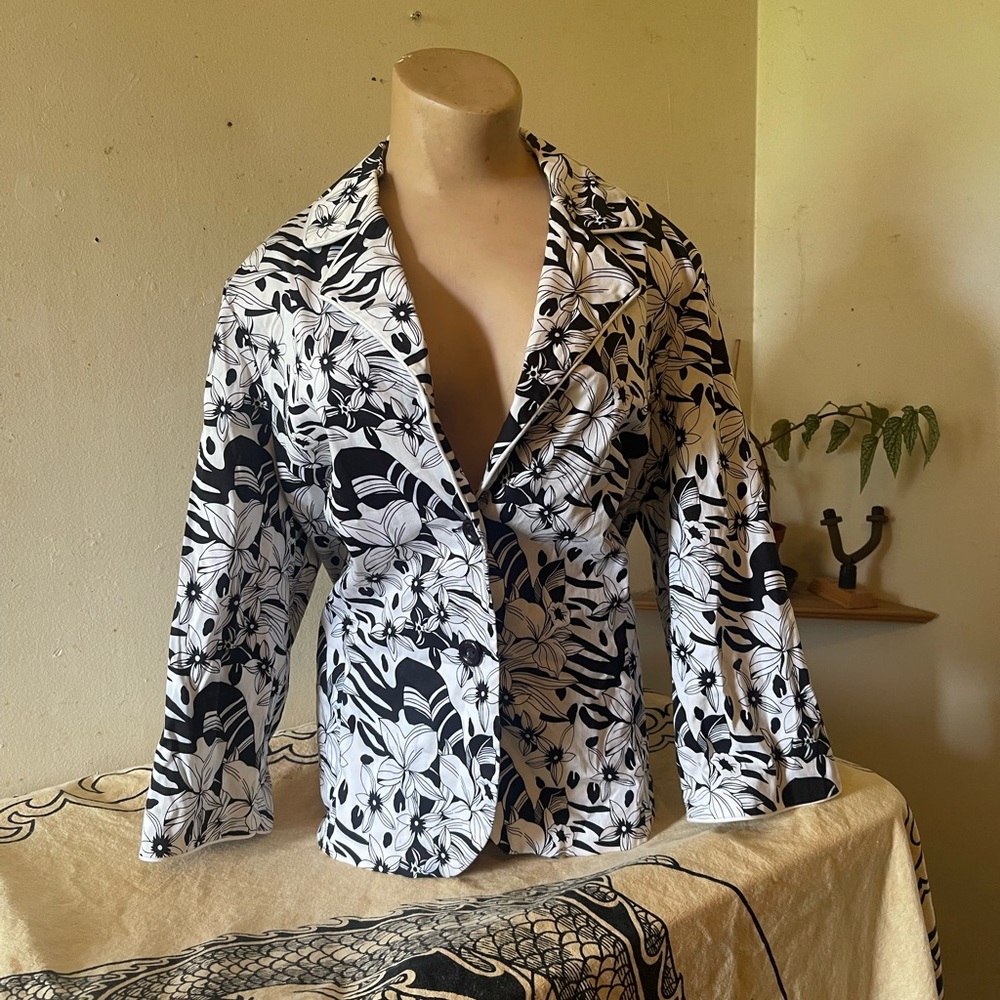 New York design company blazer